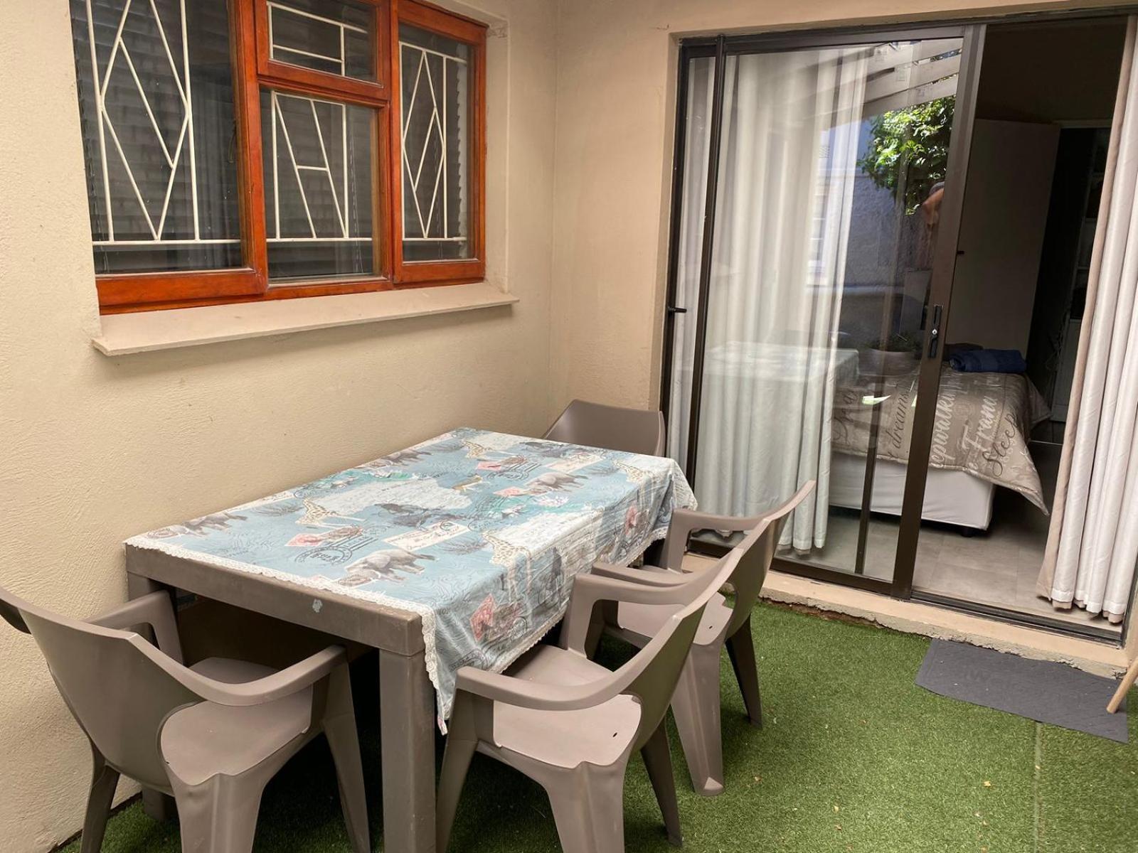 Avo Tree Guesthouse Парл Екстериор снимка